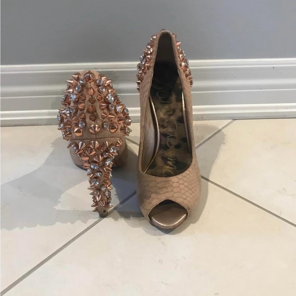 Sam Edelman Spiked Heel Rhinestone Peep Toe Leather Heel size 7.5